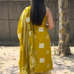 Noor_yellow-2-2-300×300 Noor_yellow-2-2-300×300